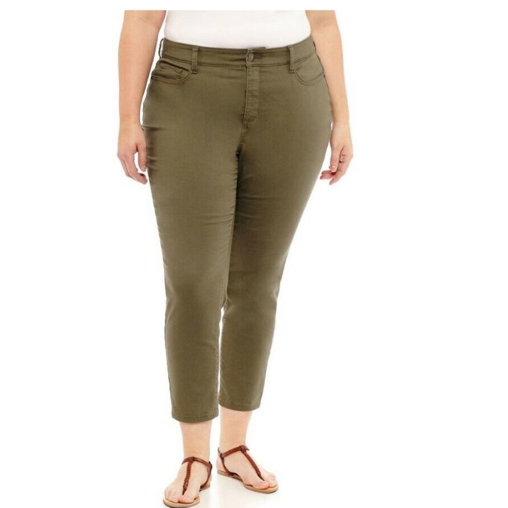 St John's Bay Women's Skinny Ankle Jeans Mid Rise size 14W NEW